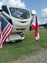 Load image into Gallery viewer, 5th Wheel Double Flag Mount