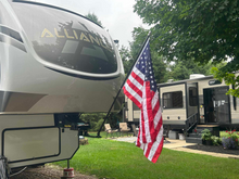 Load image into Gallery viewer, Fifth Wheel Flag Holder for Kingpin - Professional Grade by Journeyman